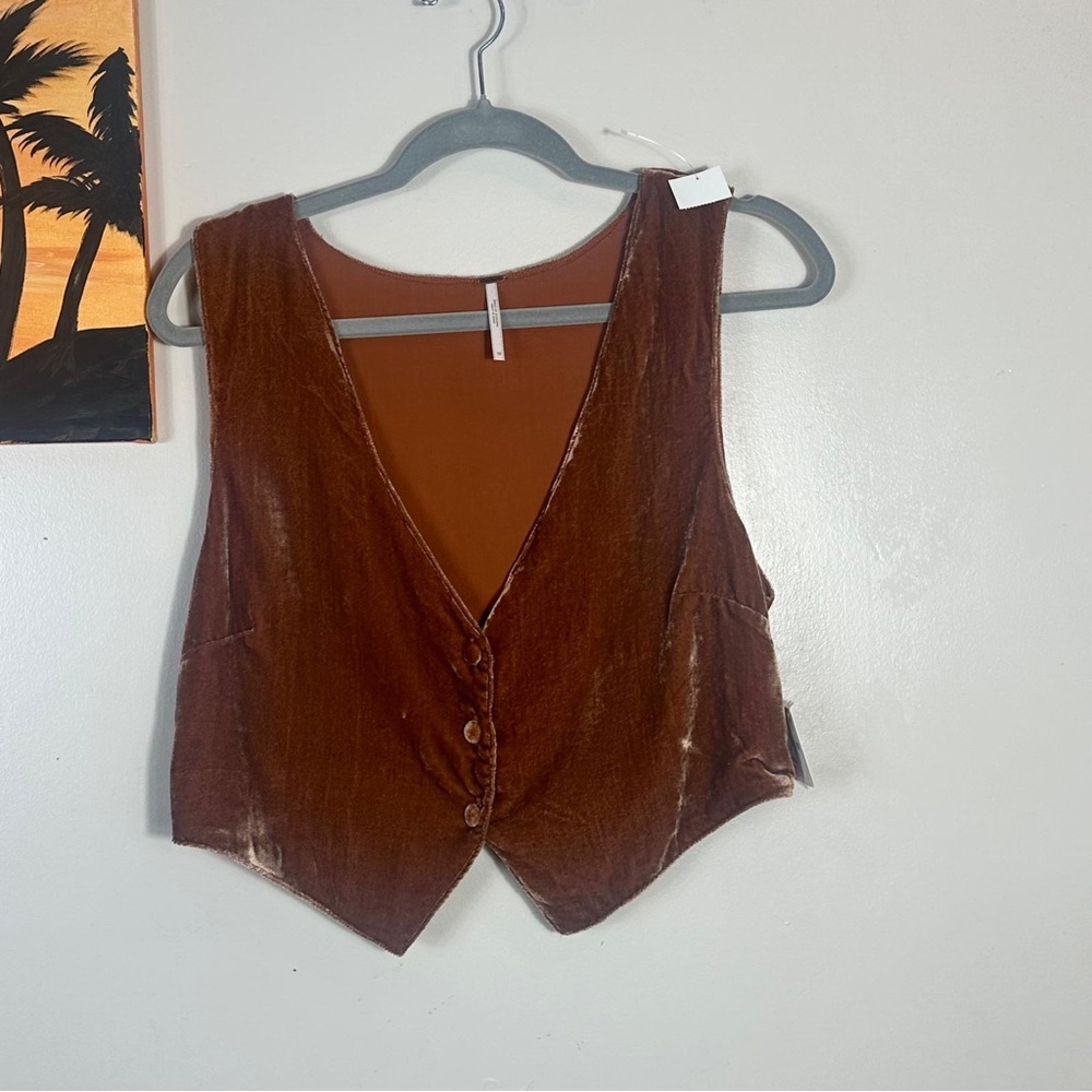 Free People Red Crop Buttoned Vest - Picture 10 of 13